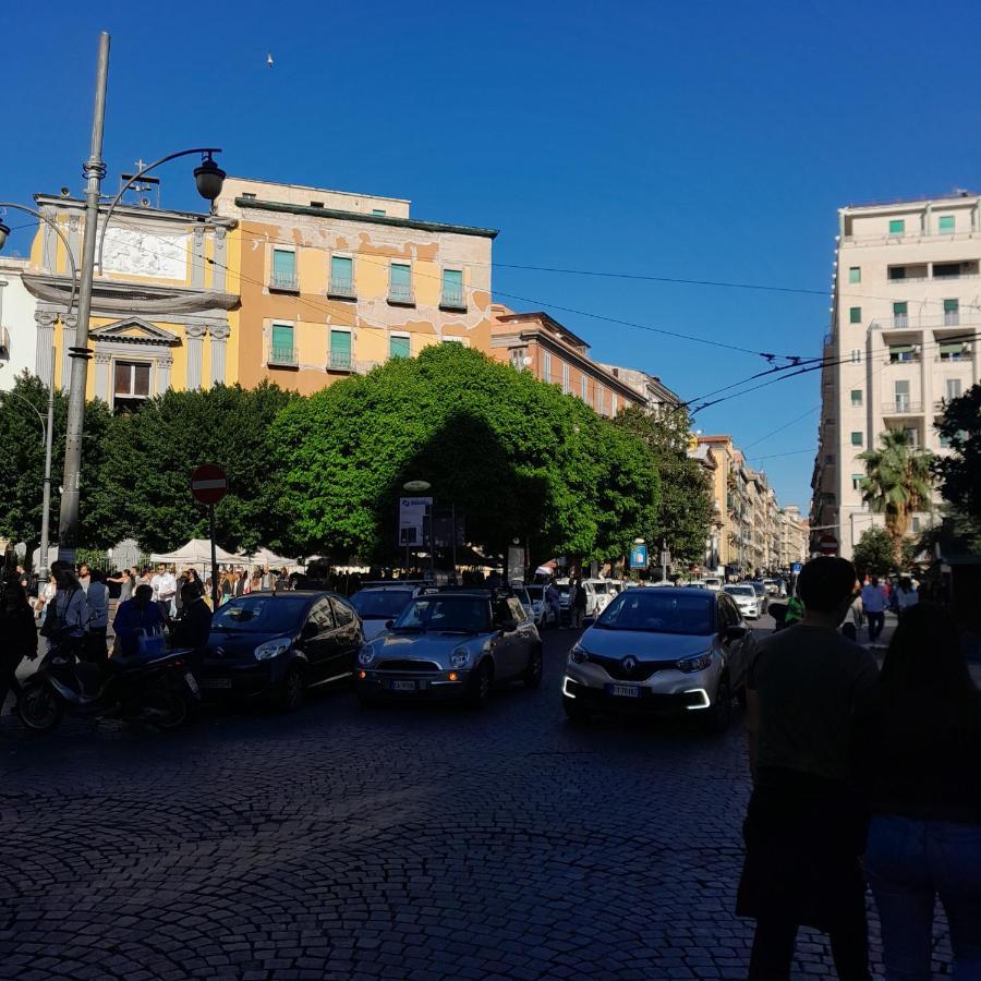 Piazza Carita' Centro Storico Διαμέρισμα Νάπολη Εξωτερικό φωτογραφία